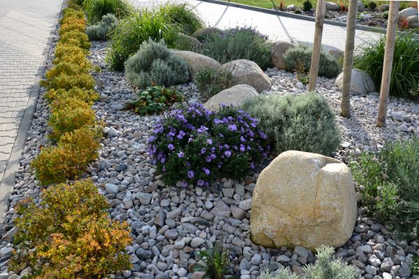 Decorative Rock Installation in Magnolia