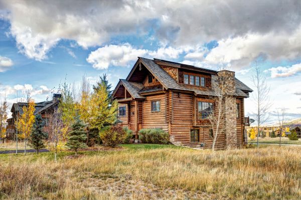 Cabin Landscaping in Magnolia